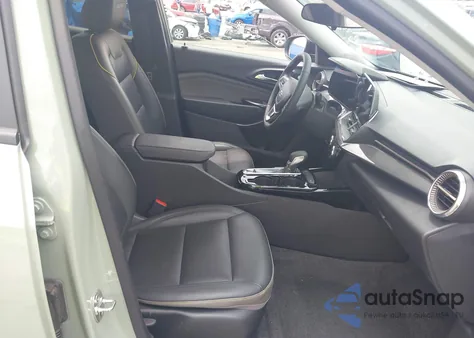 2025 Chevrolet Trax Fwd Activ из США, поврежденный, VIN KL77LKEPXSC055447